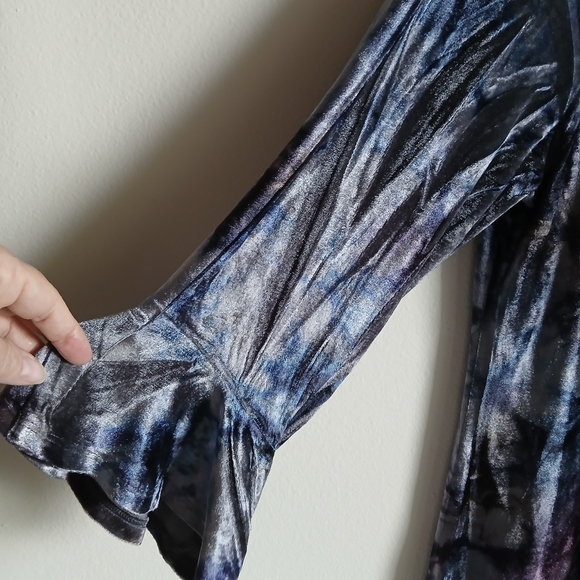 Live and Let Live Top Velour Size Large Whimsigoth Artsy Boho - Picture 6 of 14